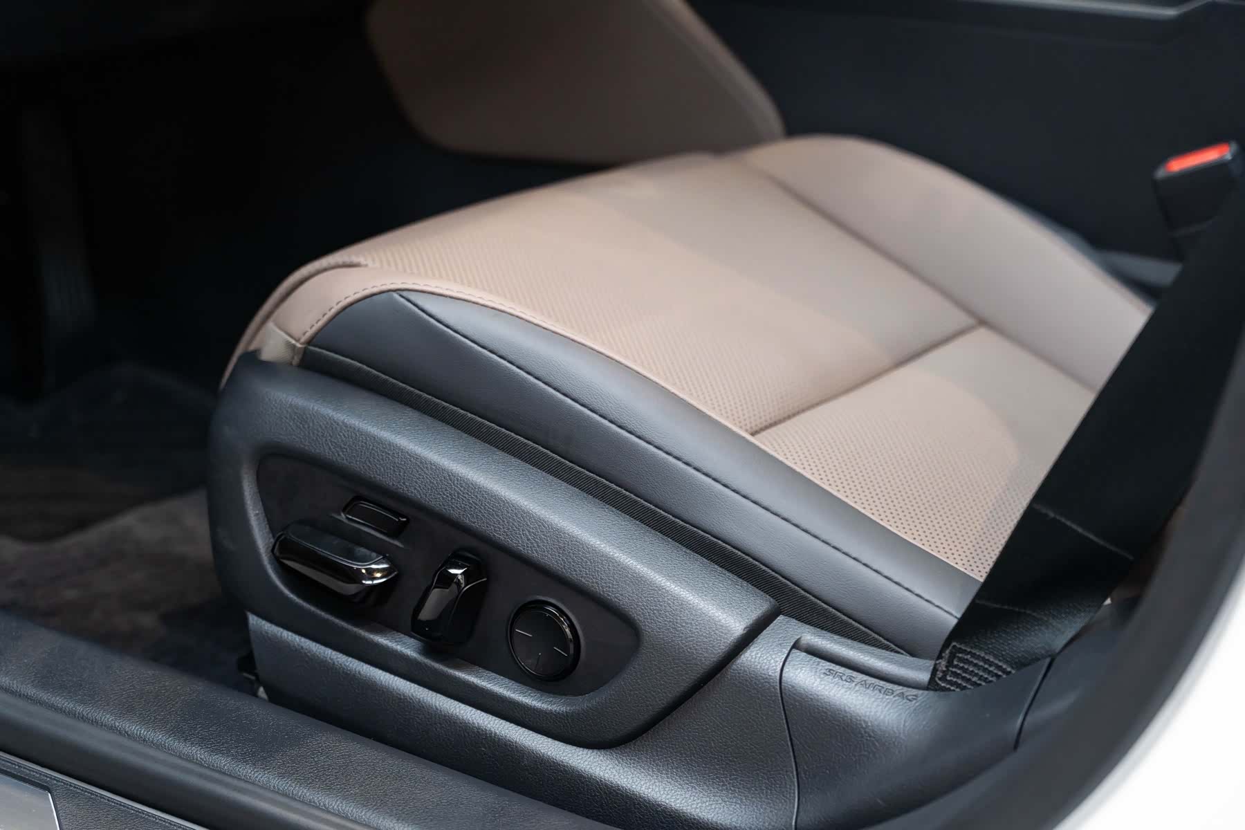 Lexus ES, 2025 19
