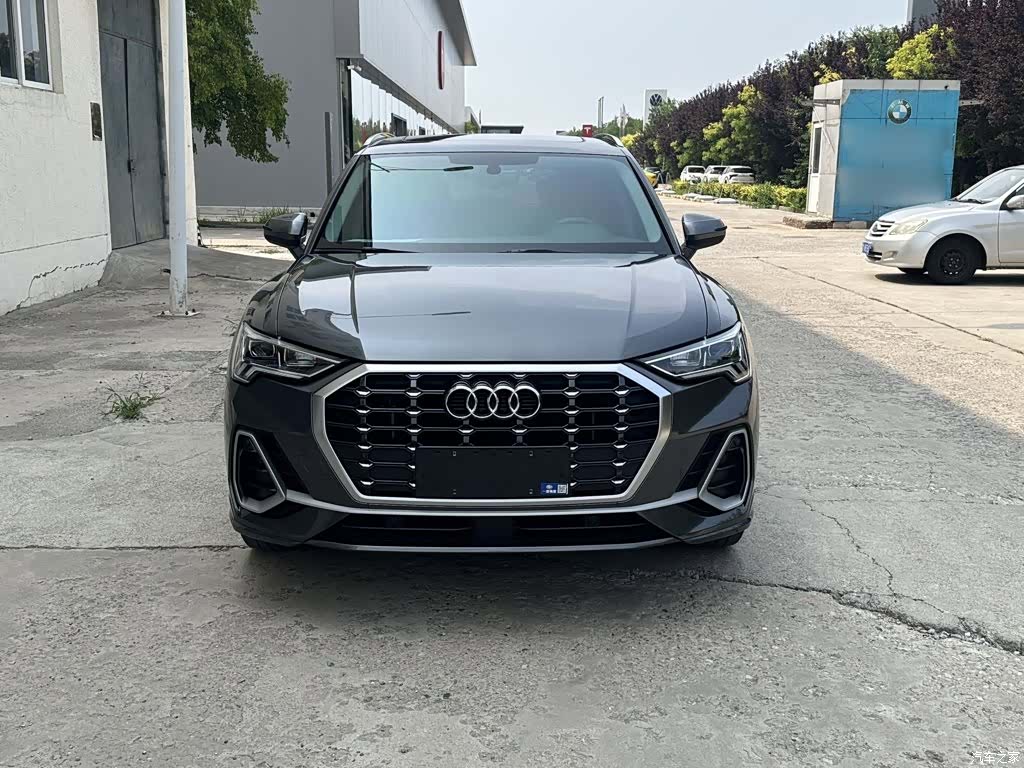 Audi Q3, 2022 7