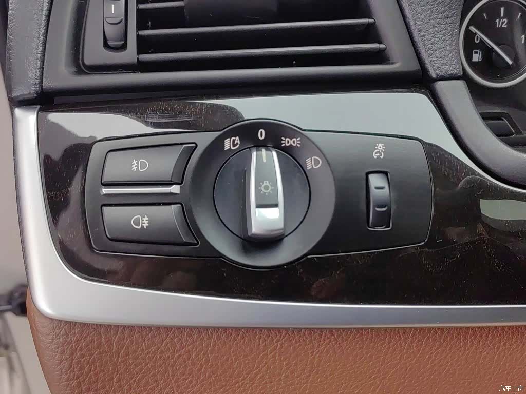 BMW 5 Series, 2016 21