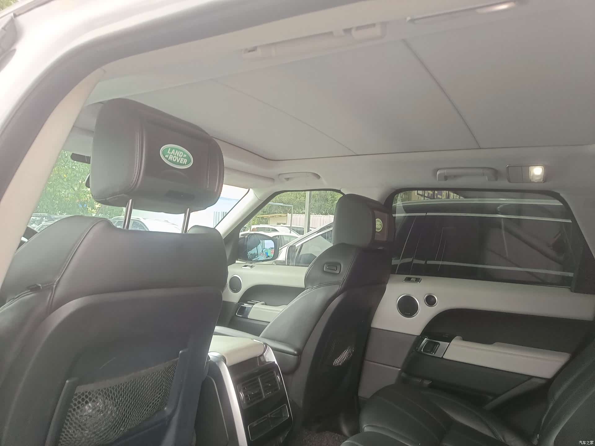 Land Rover Range Rover, 2015 11