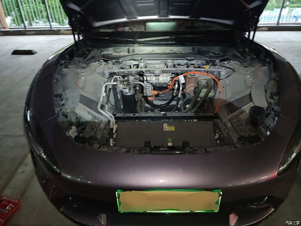 Xiaomi SU7, 2024 11