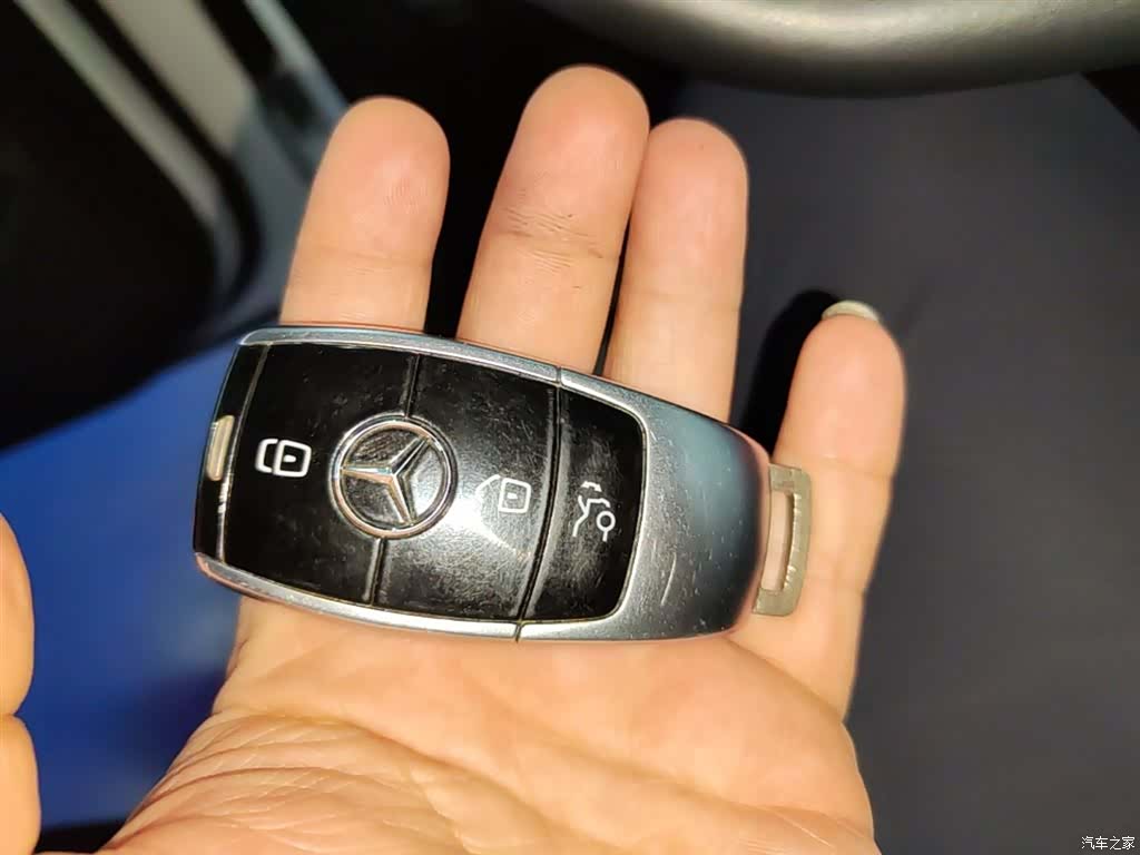 Mercedes-Benz E-Class, 2020 9