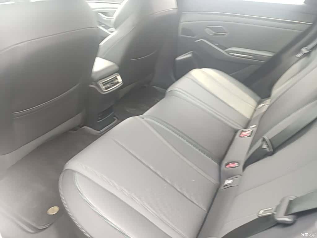 BYD Qin, 2025 17