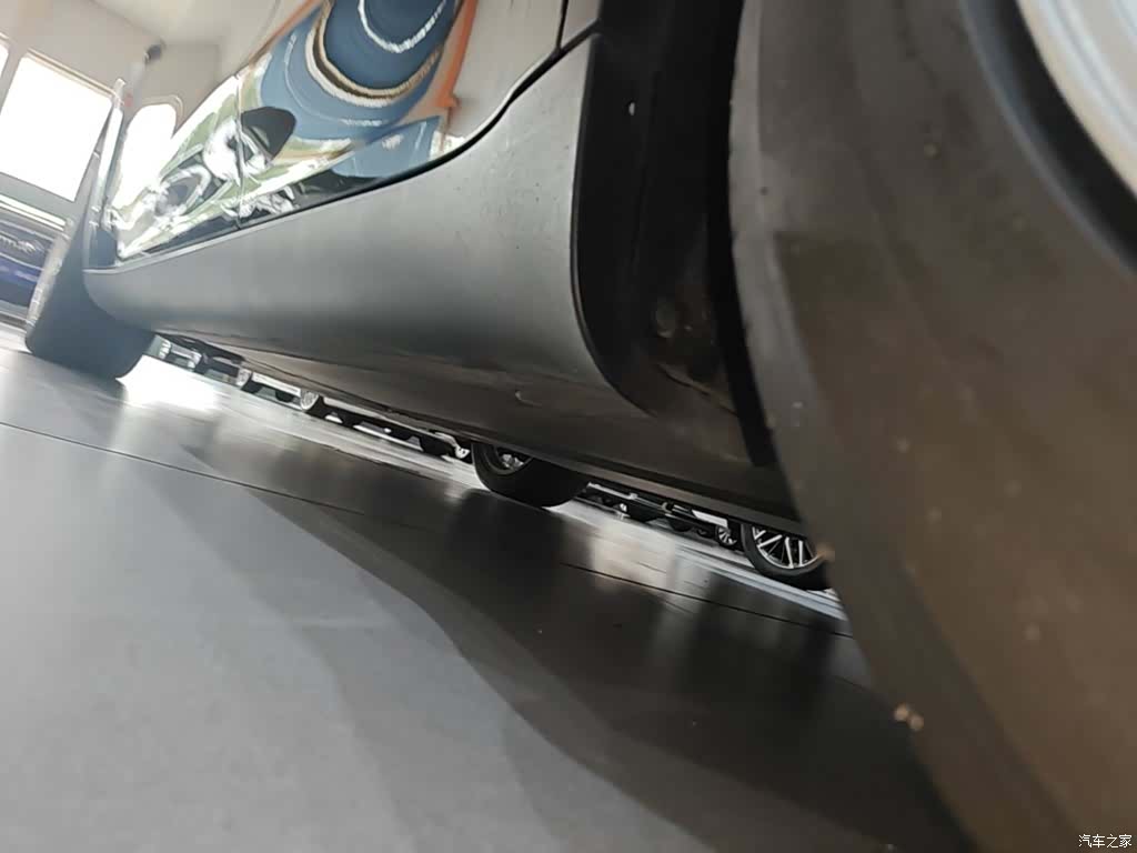 Tesla Model Y, 2022 22