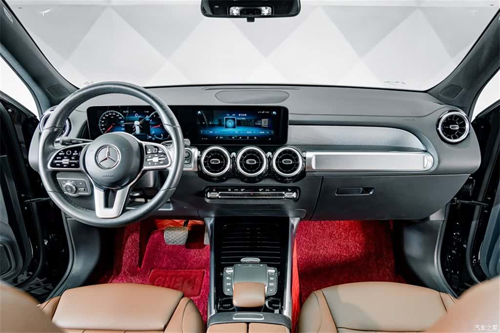 Mercedes-Benz GLB, 2023 10
