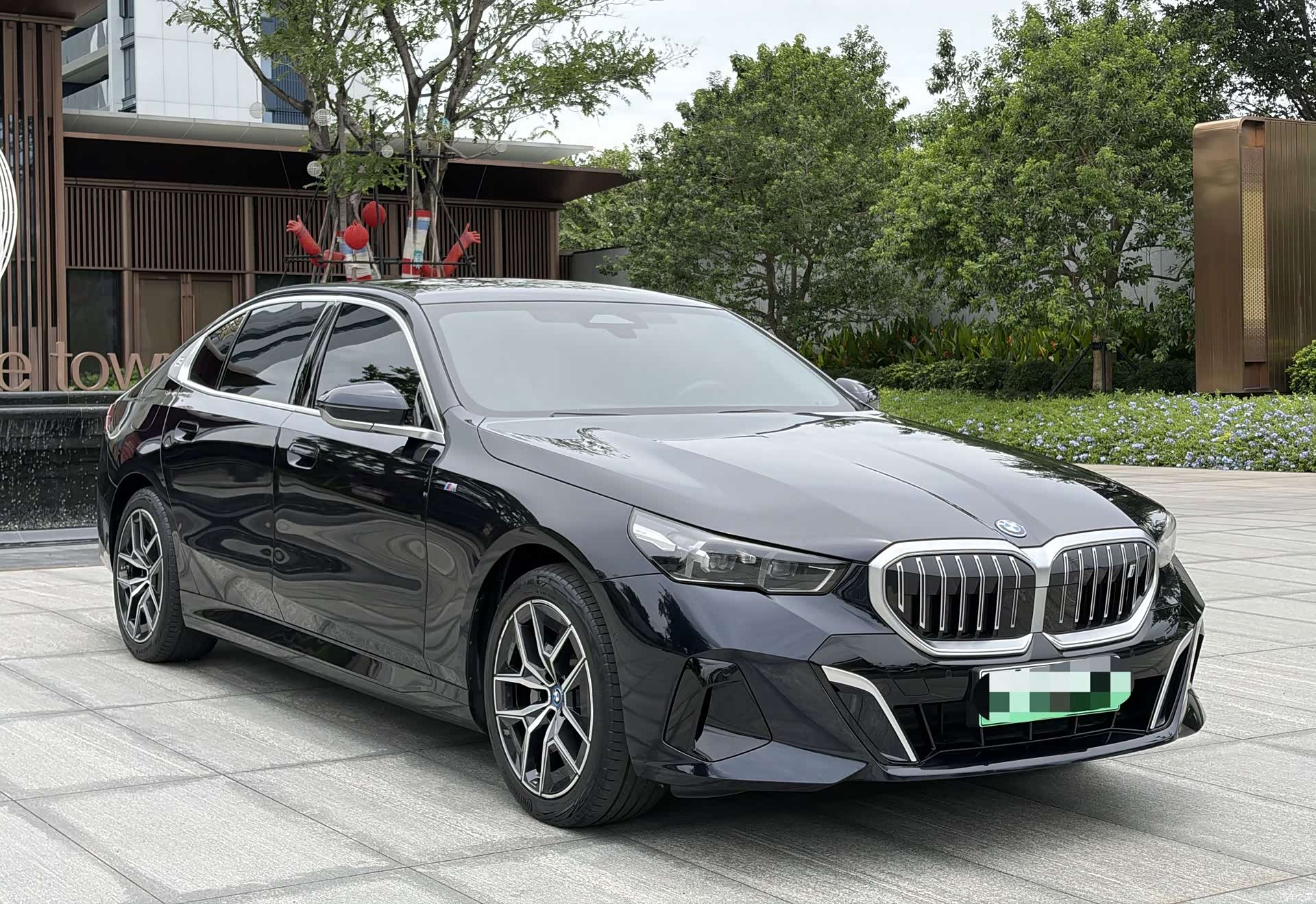BMW i5, 2025 3