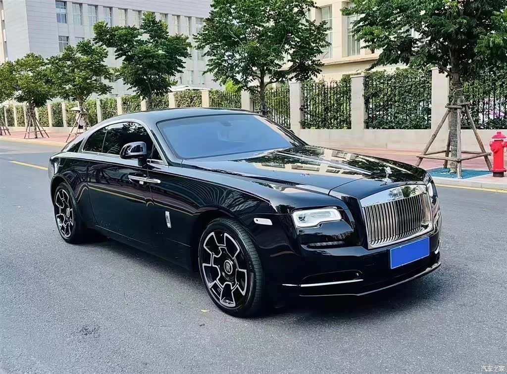 Rolls-Royce Wraith, 2020 4