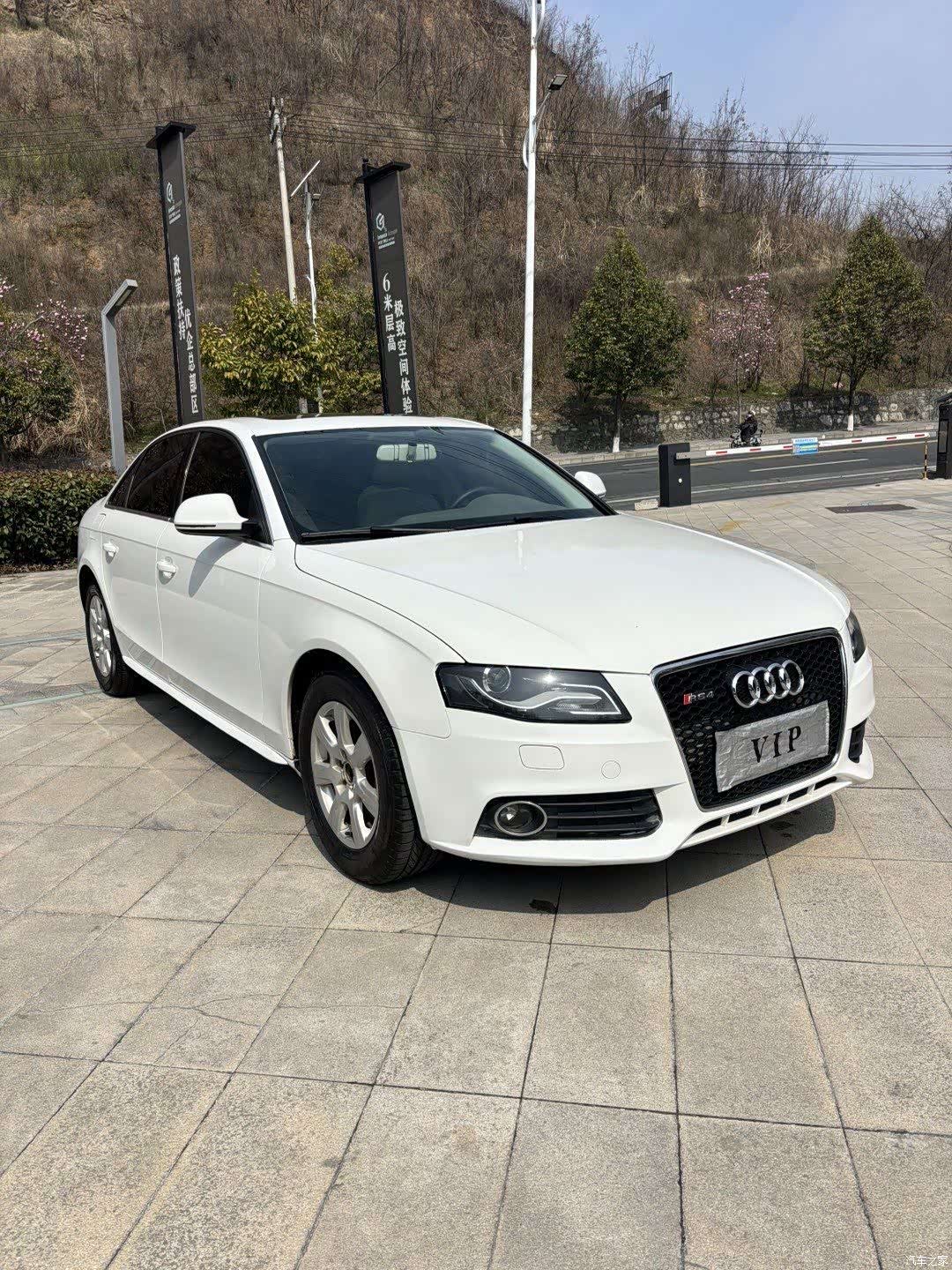 Audi A4L, 2010 2