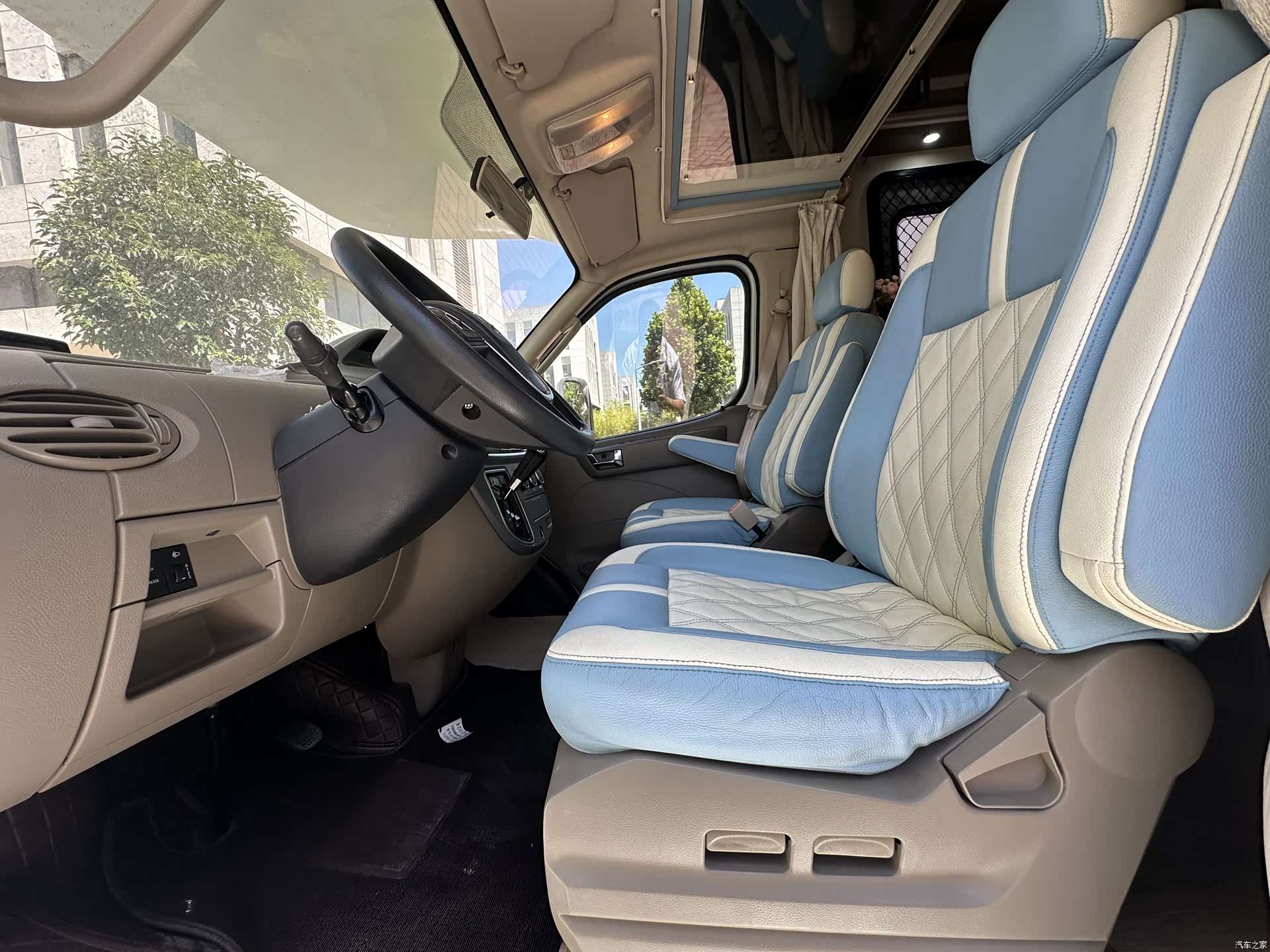 Maxus V80, 2019 14