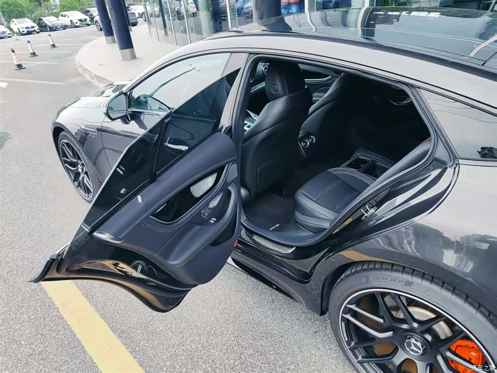 MG AMG, 2025 15