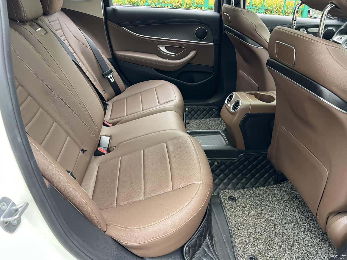 Mercedes-Benz E-Class, 2017 15