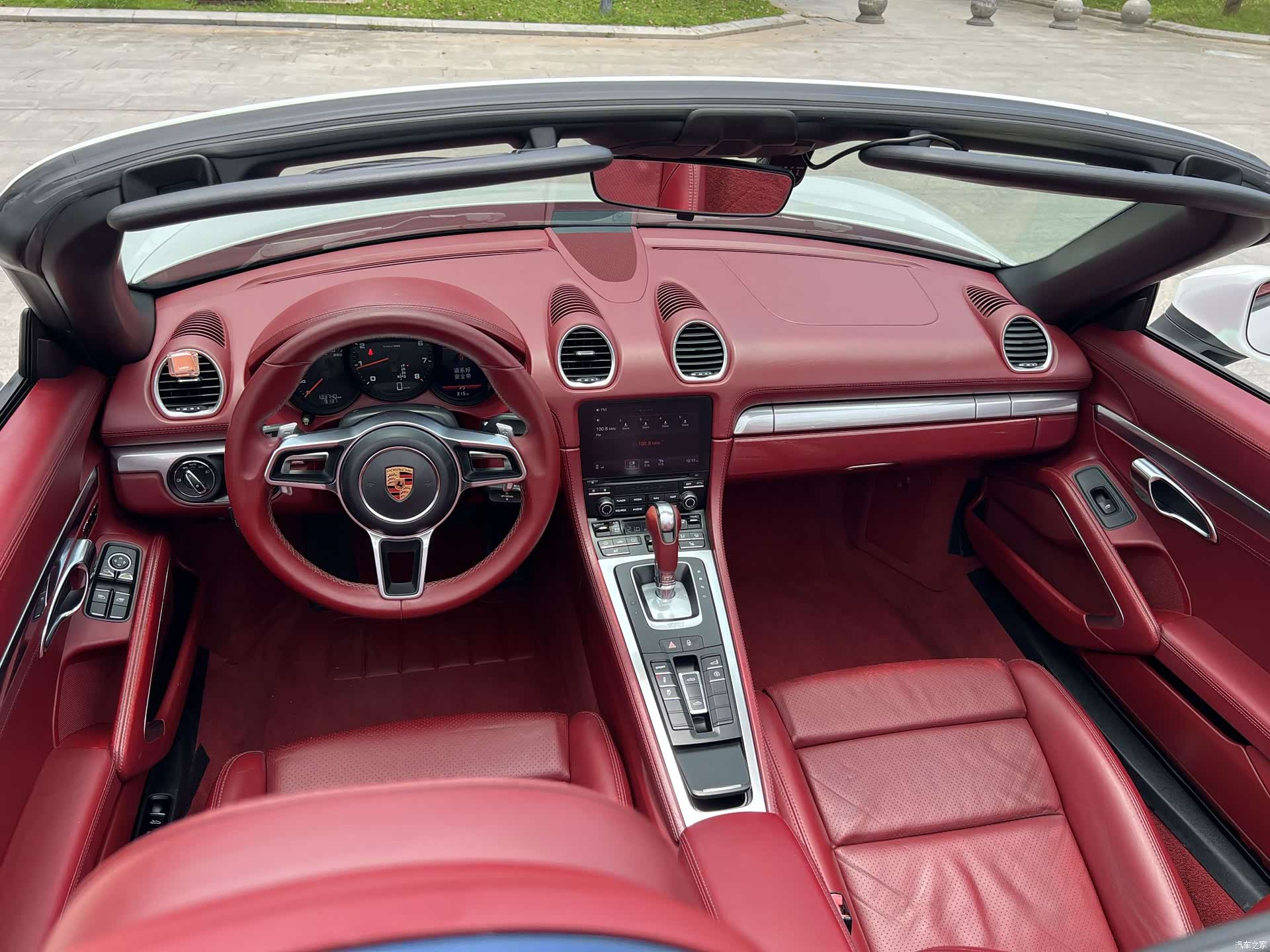 Porsche Boxster, 2018 4