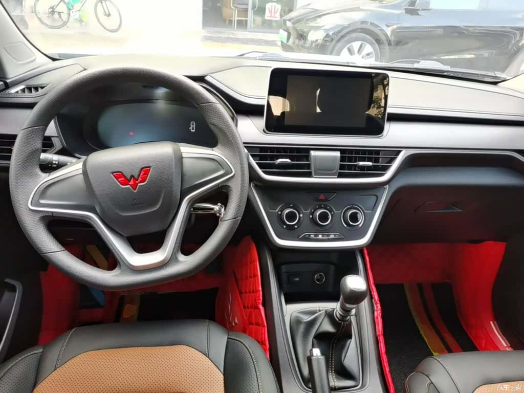 Wuling Hongguang, 2022 6
