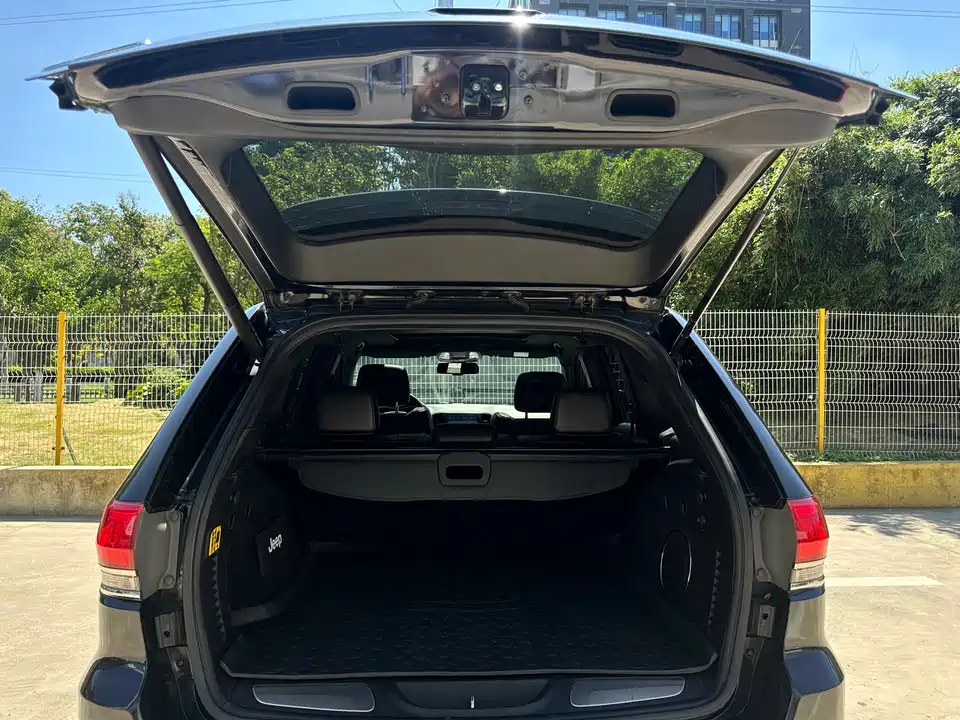 Jeep Grand Cherokee Jeep Grand Cherokee