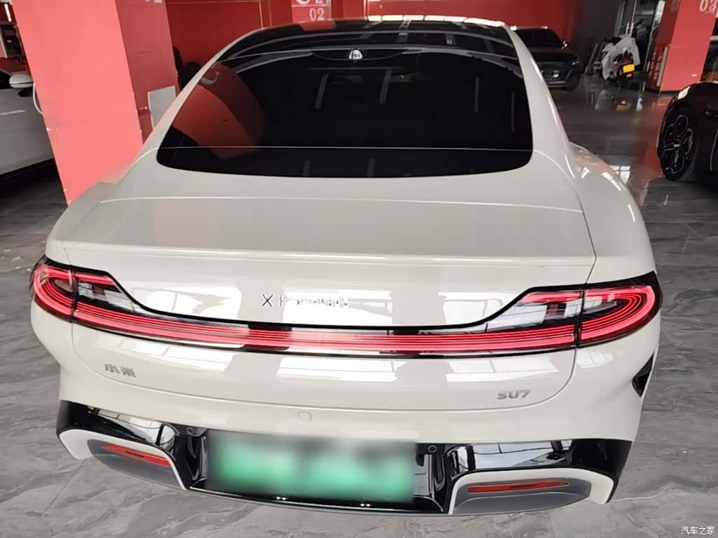 Xiaomi SU7, 2025 4