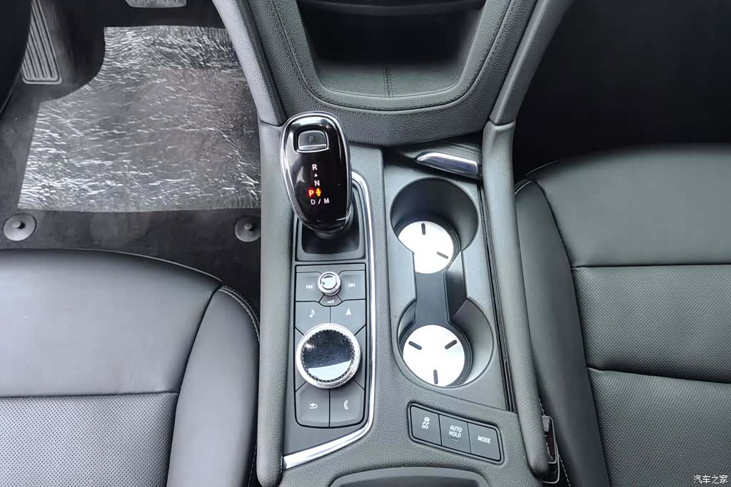 Cadillac XT5, 2019 16