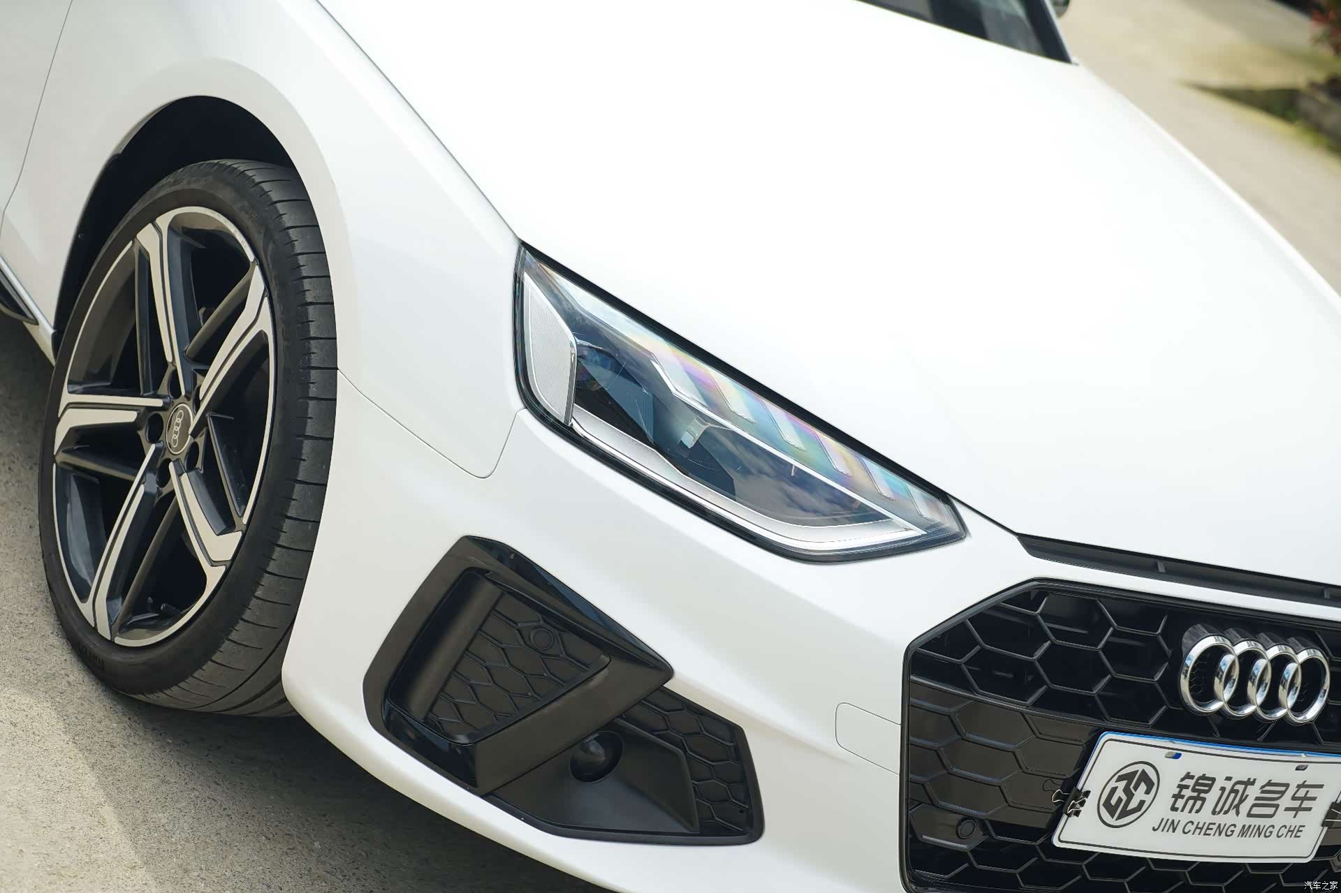 Audi A4L, 2024 9