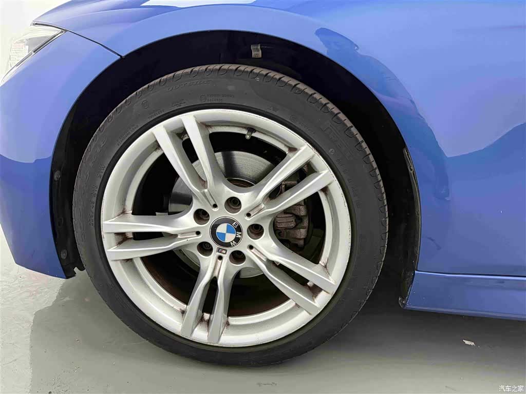 BMW 3 Series, 2017 все фото