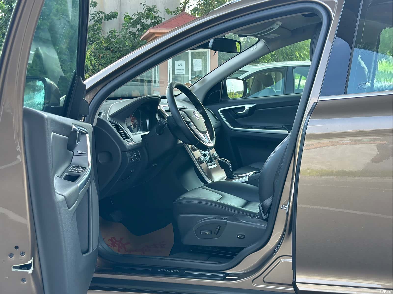 Volvo XC60, 2015 все фото