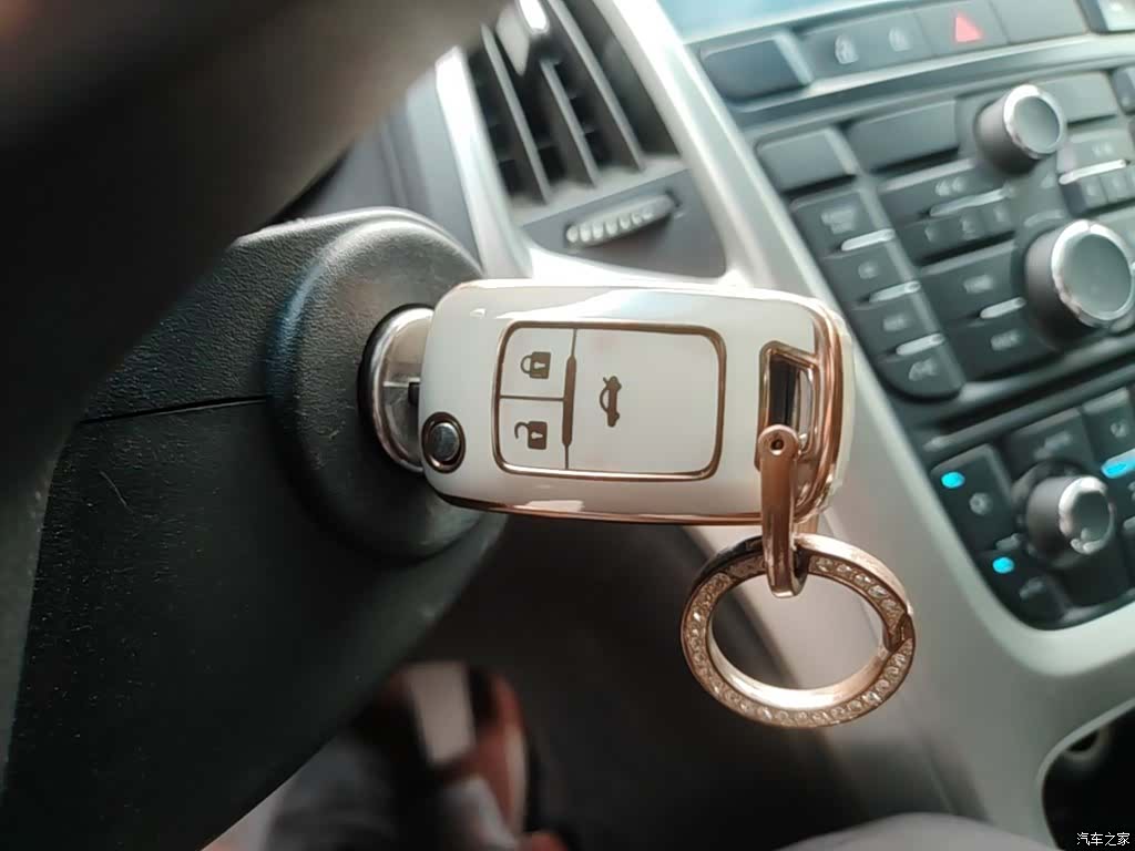 Buick XT, 2015 9