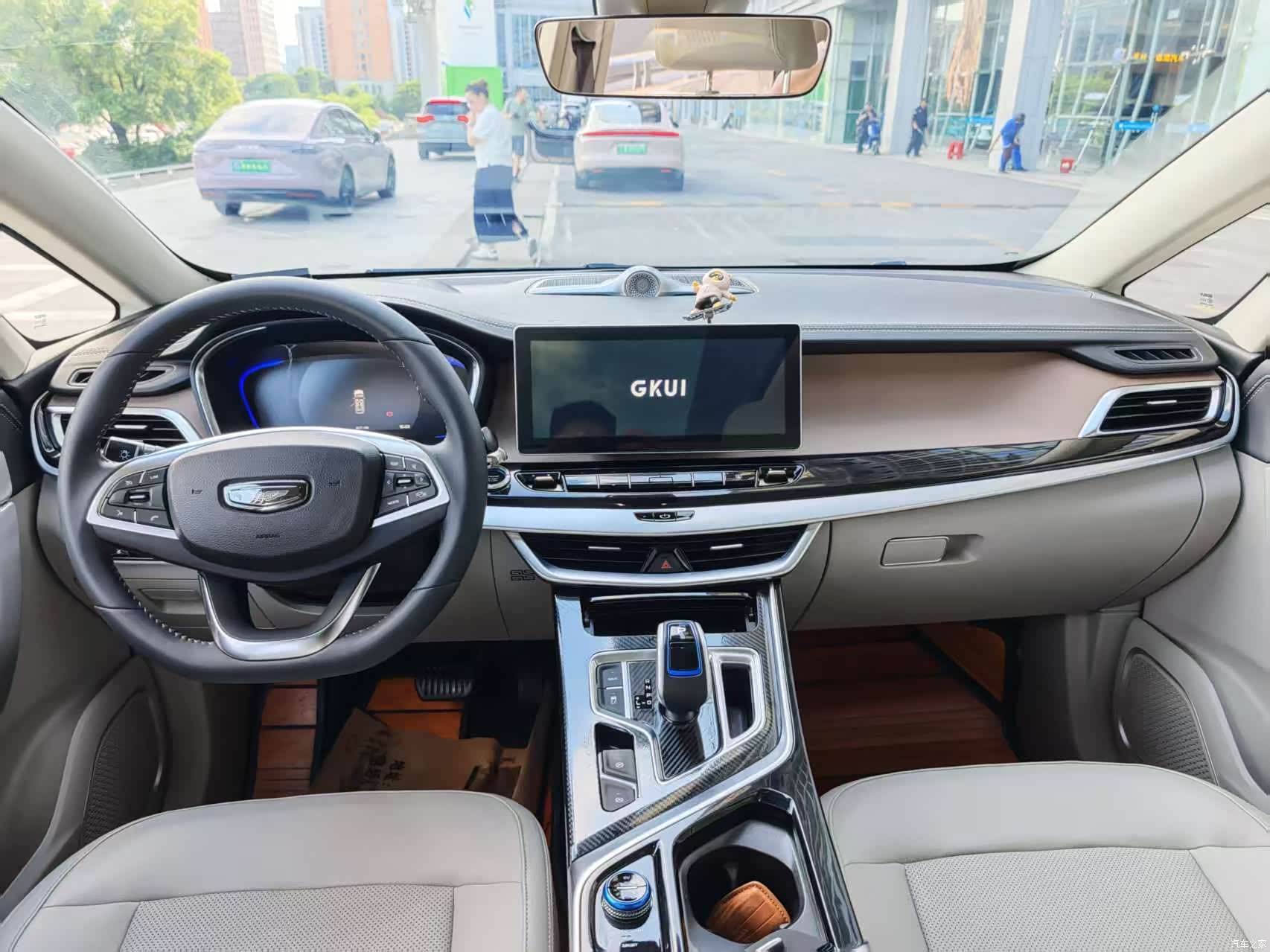 Geely Jiaji, 2021 16