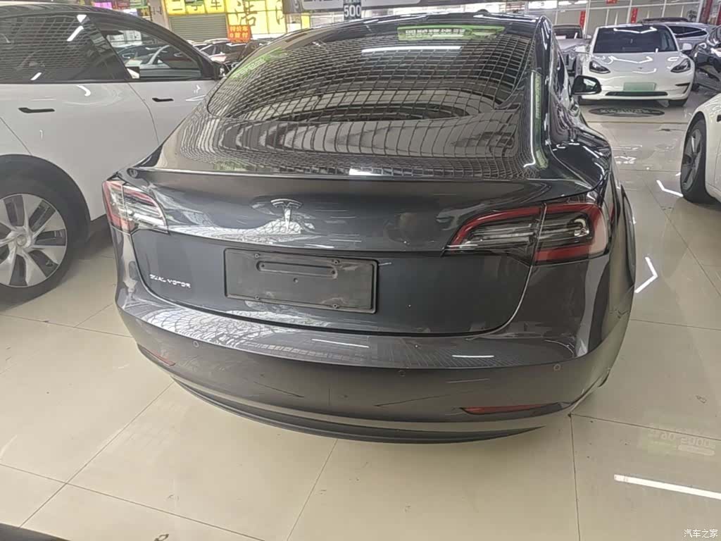 Tesla Model 3, 2019 6