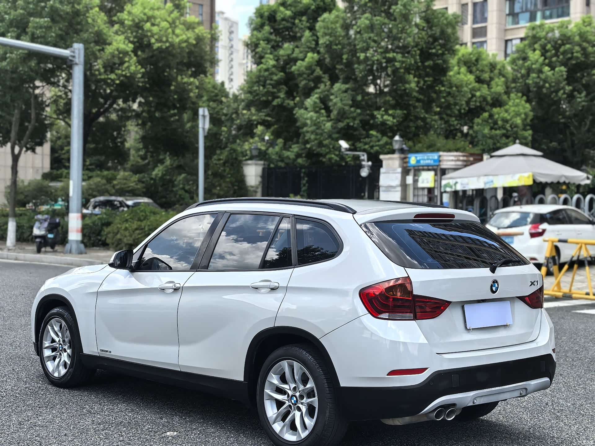 BMW X1, 2016 все фото