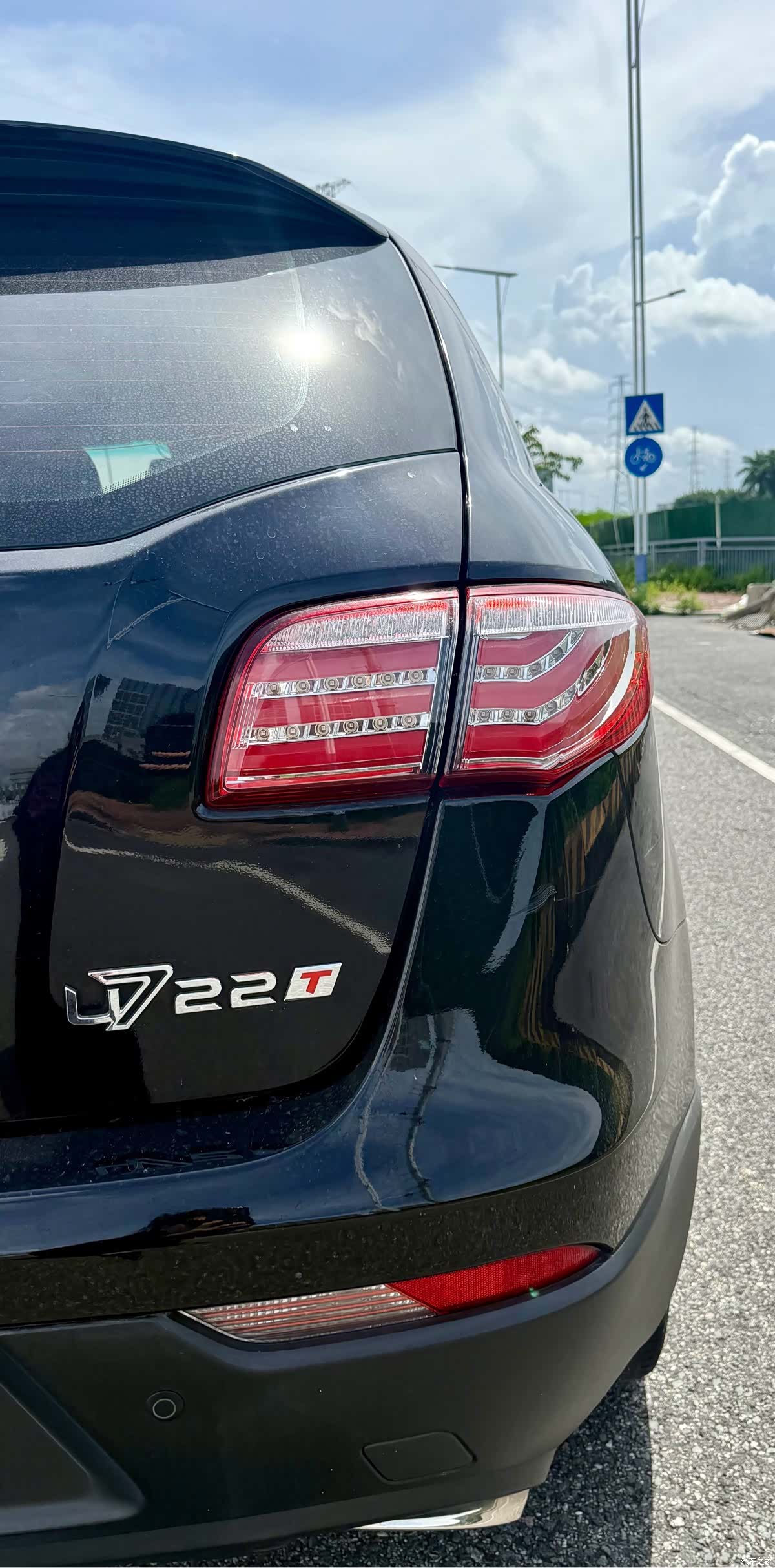 DongFeng 7, 2014 8