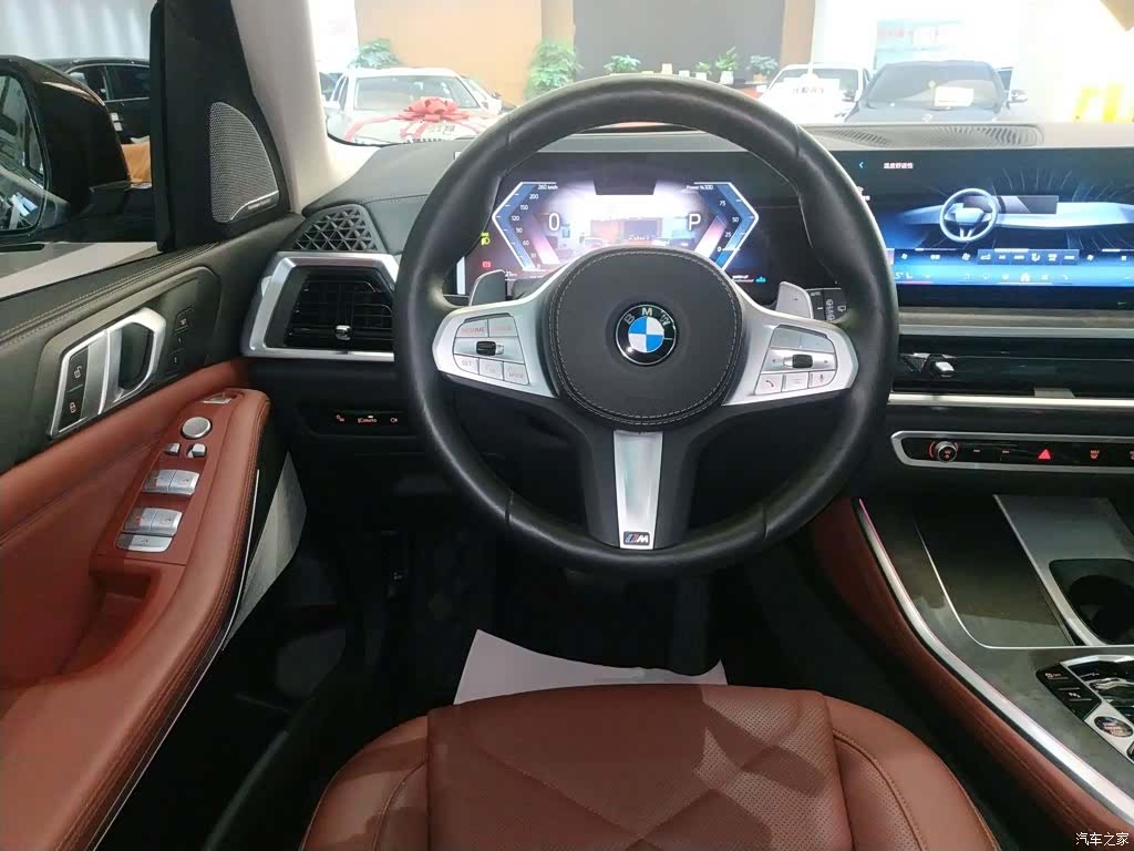 BMW X5, 2025 11