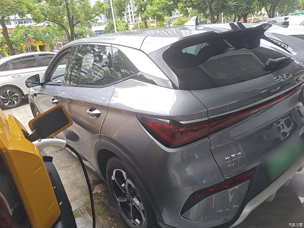 BYD Yuan, 2025 все фото