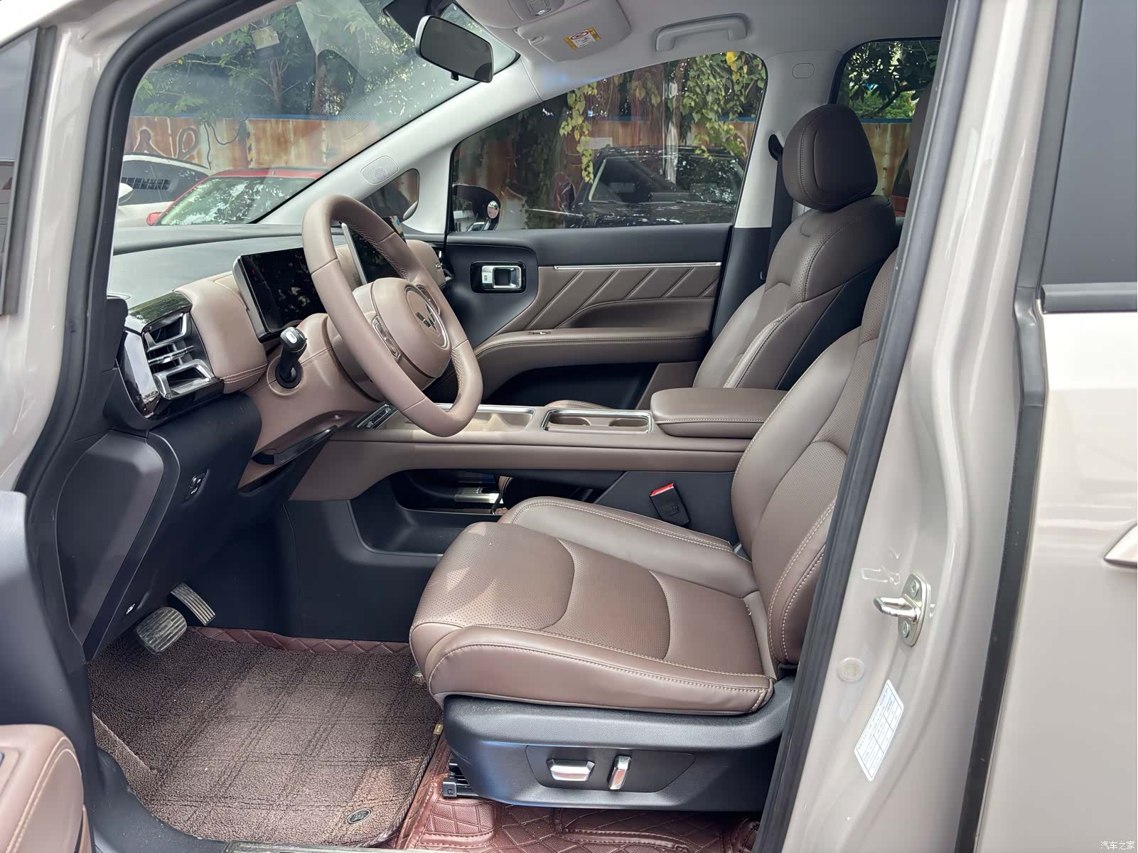 Wuling 730, 2025 3