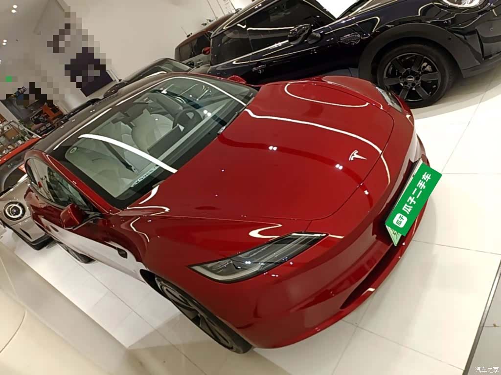 Tesla Model 3, 2026 4
