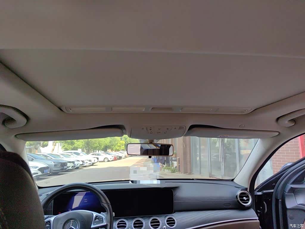 Mercedes-Benz E-Class, 2019 9
