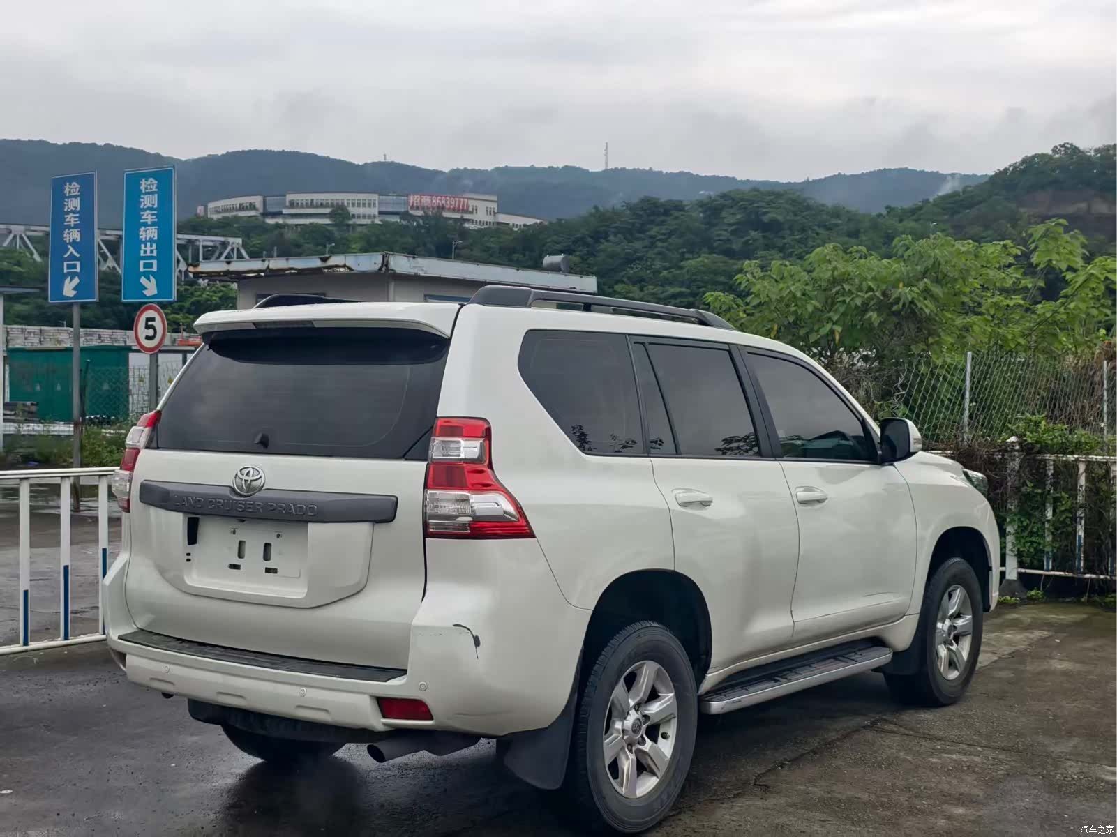 Toyota Prado, 2017 12
