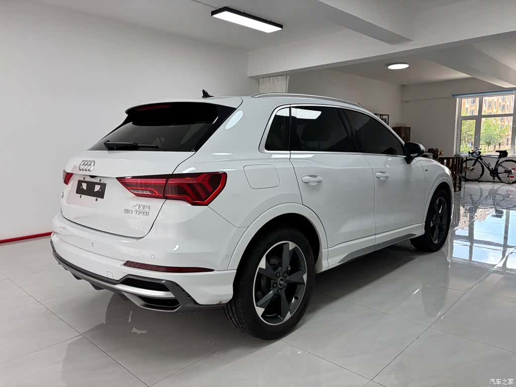 Audi Q3, 2022 20