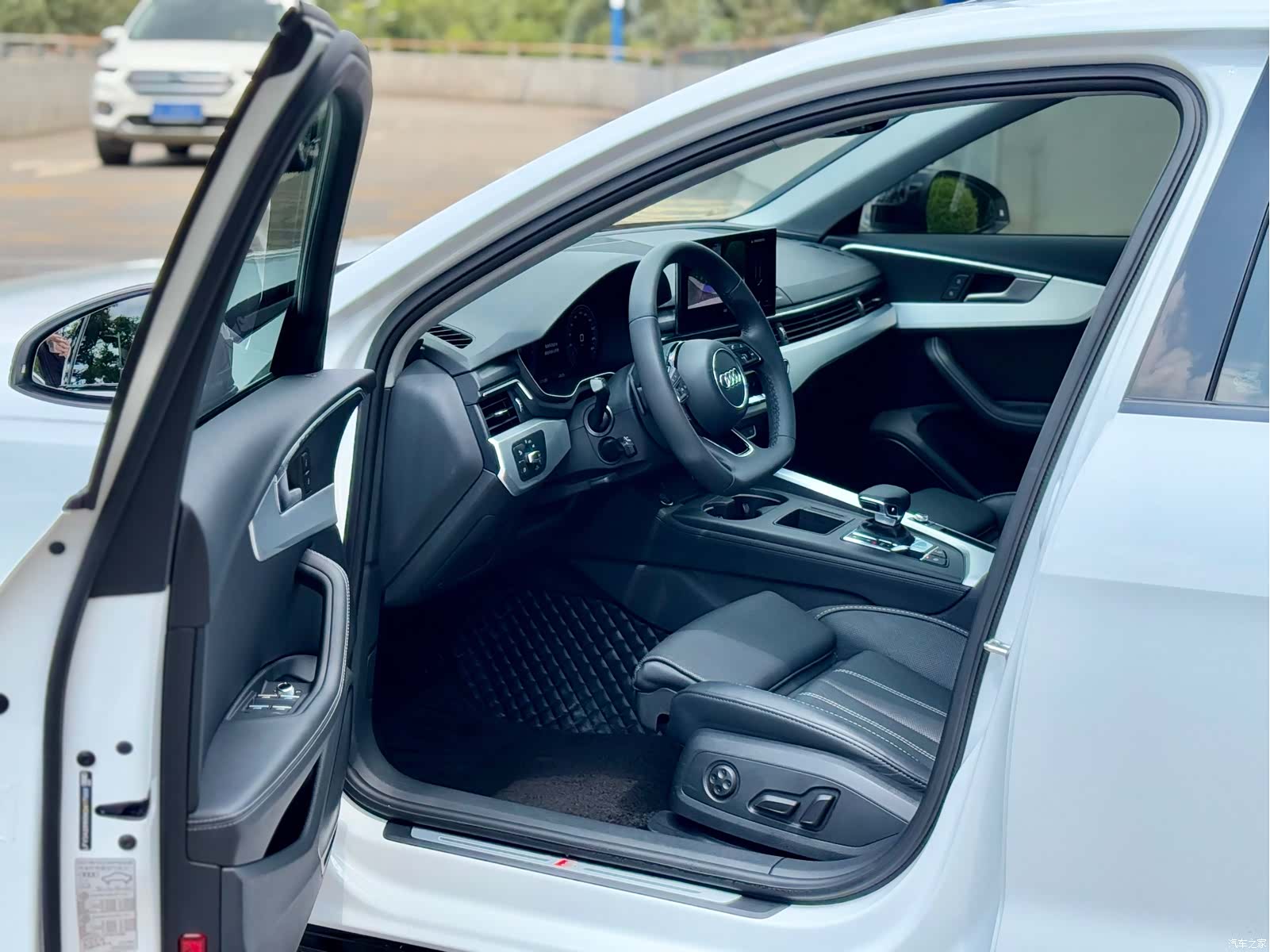 Audi A4L, 2023 4