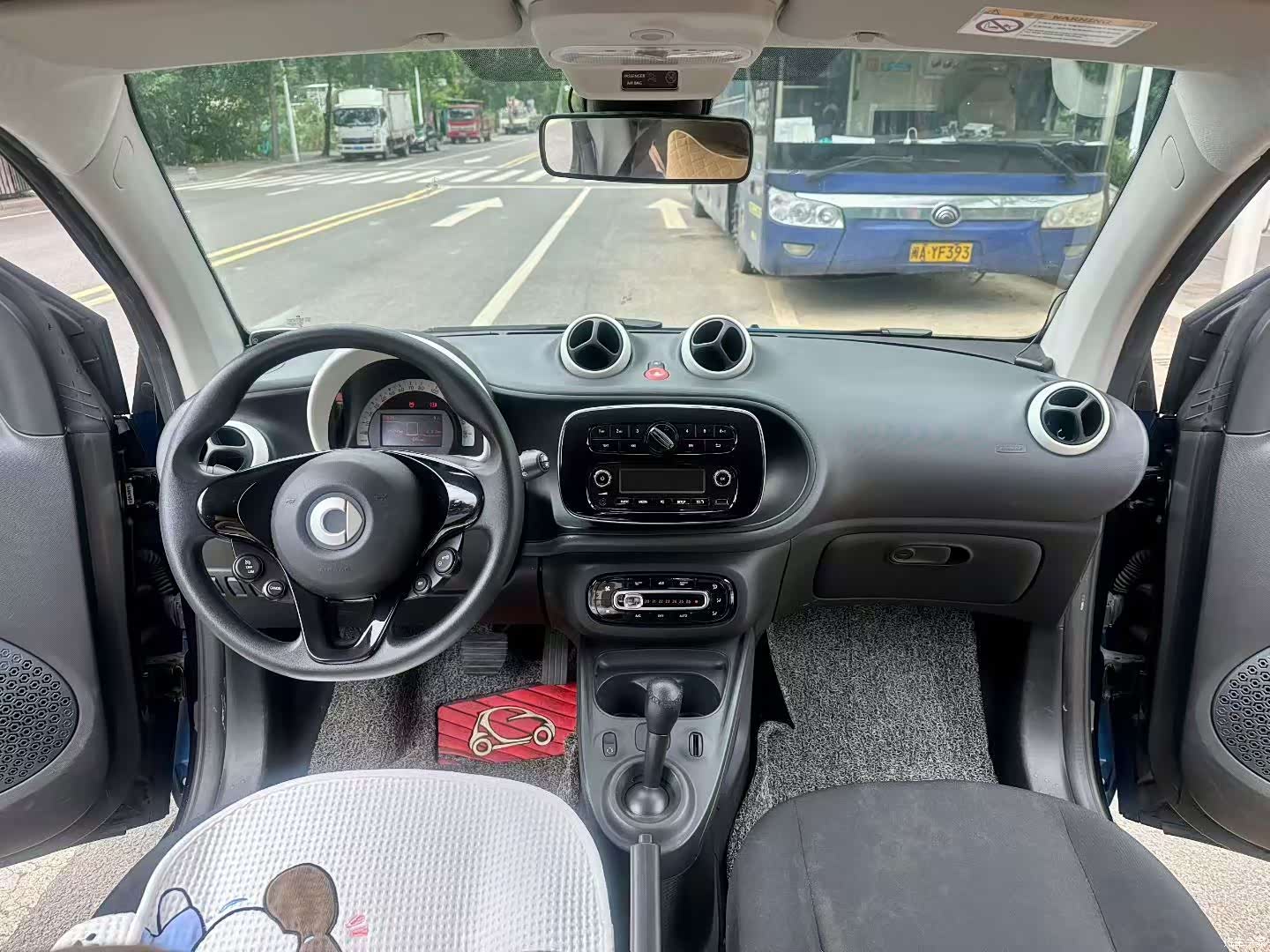 Smart Fortwo, 2018 9