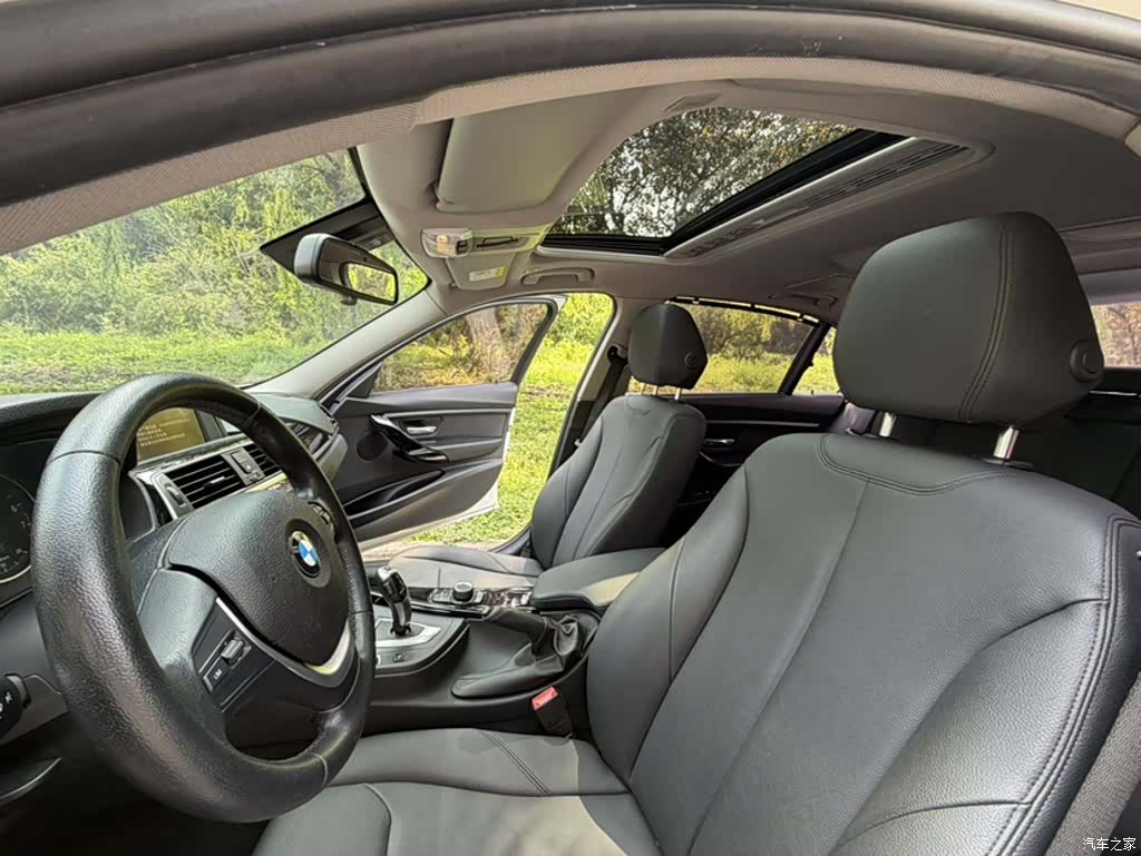 BMW 3 Series, 2016 14