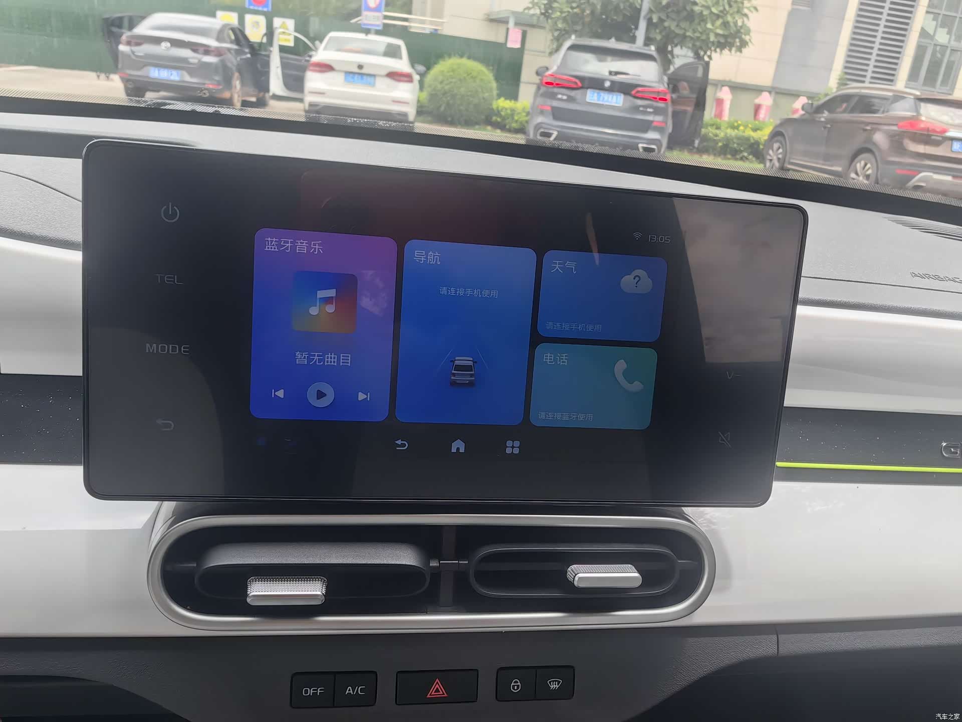 Geely Panda, 2025 15