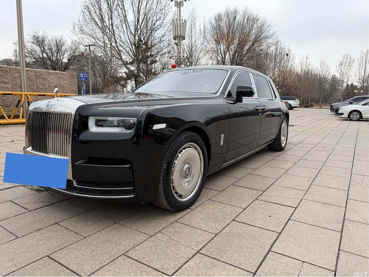 Rolls-Royce Phantom, 2021 2
