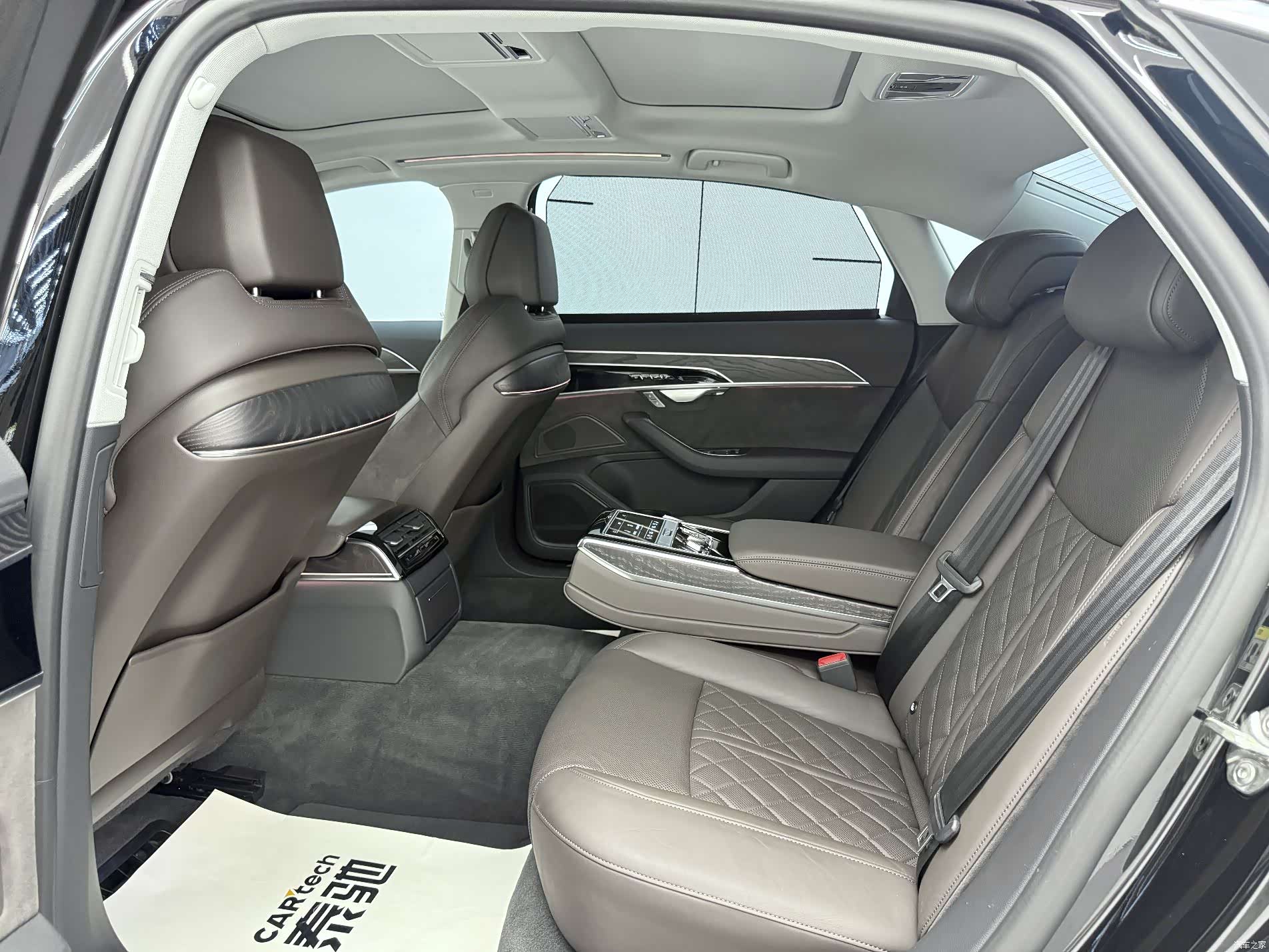 Audi A8L, 2020 13