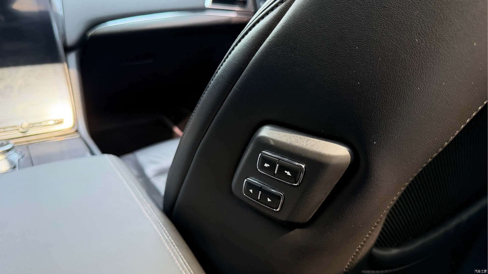 Ford Taurus, 2020 11