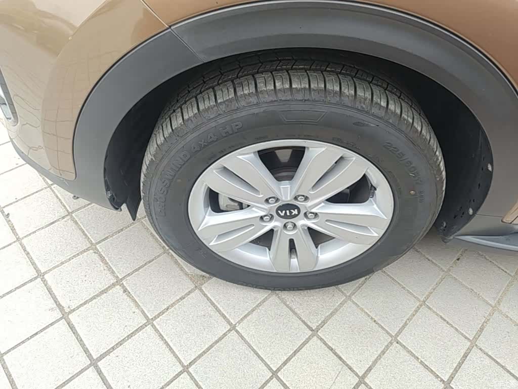Kia KX5, 2016 23