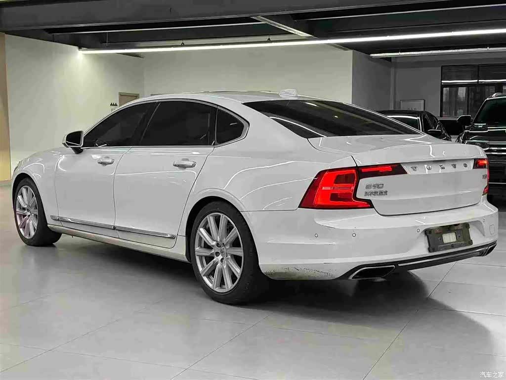 Volvo S90, 2017 9
