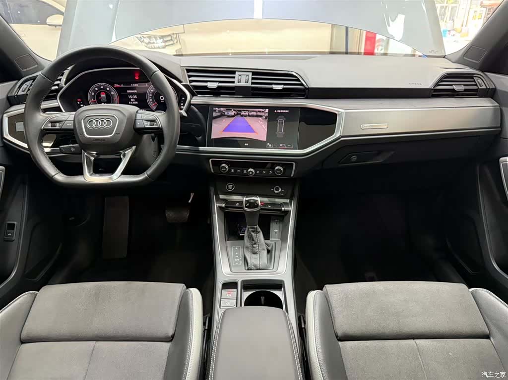 Audi Q3, 2023 20