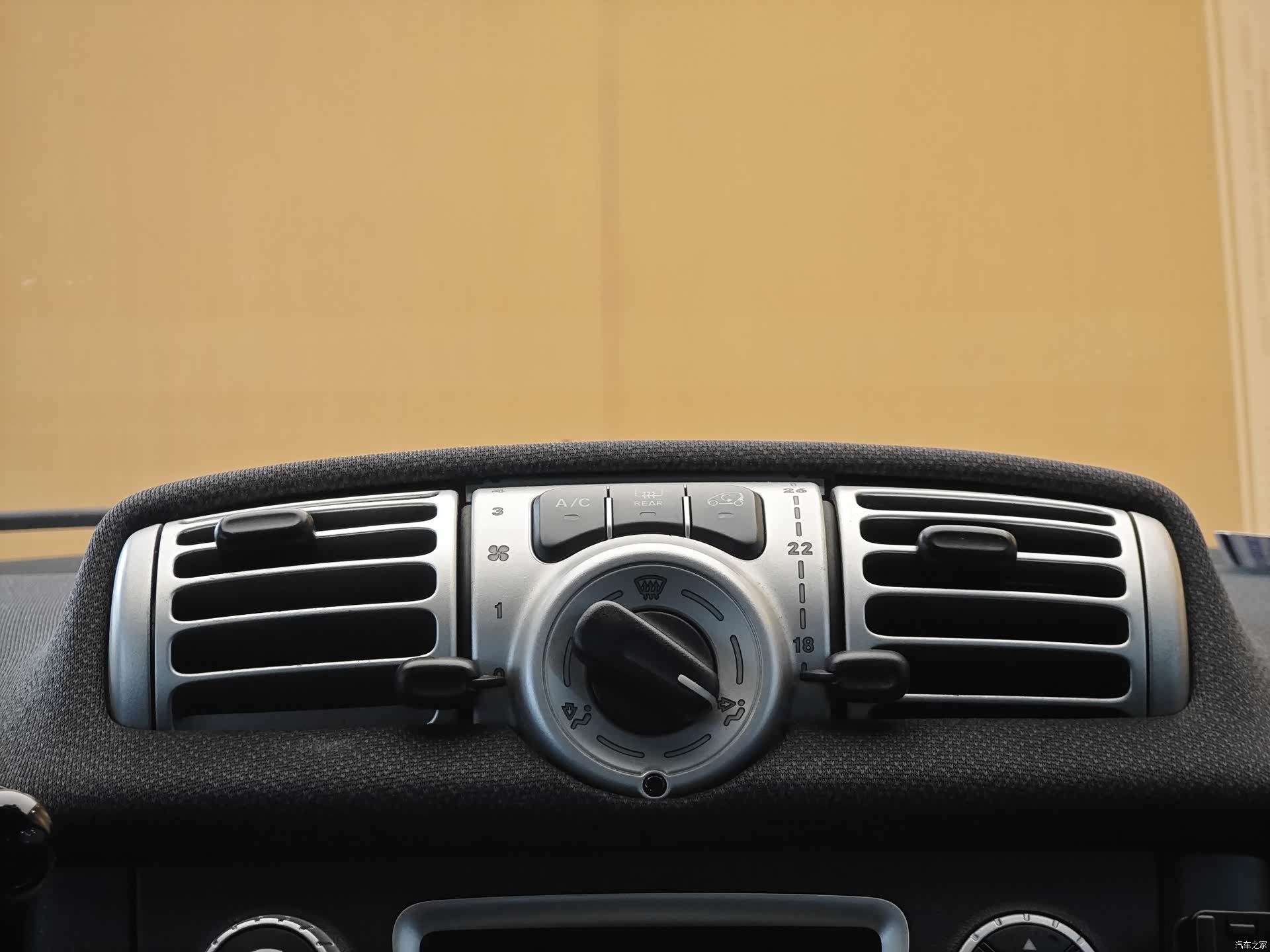 Smart Fortwo, 2011 15