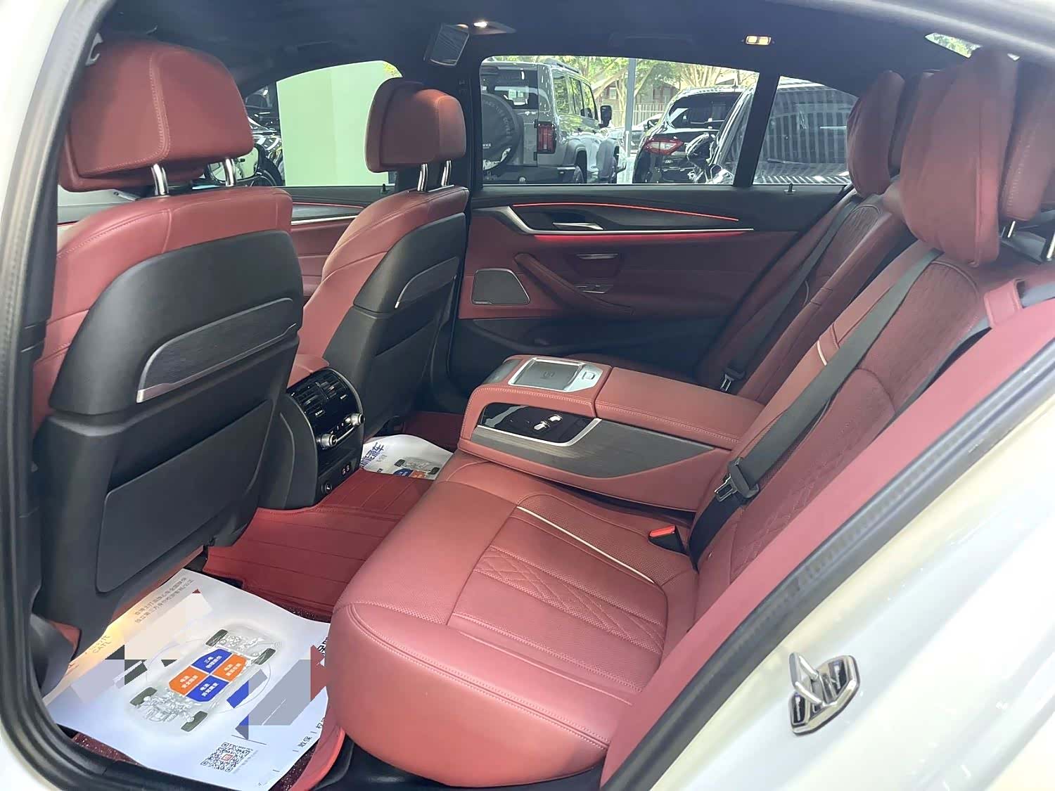 BMW 5 Series, 2023 все фото
