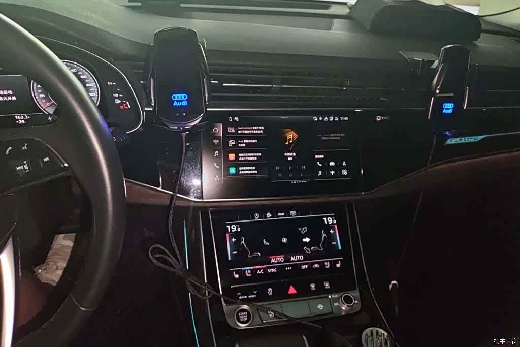 Audi Q7, 2022 13