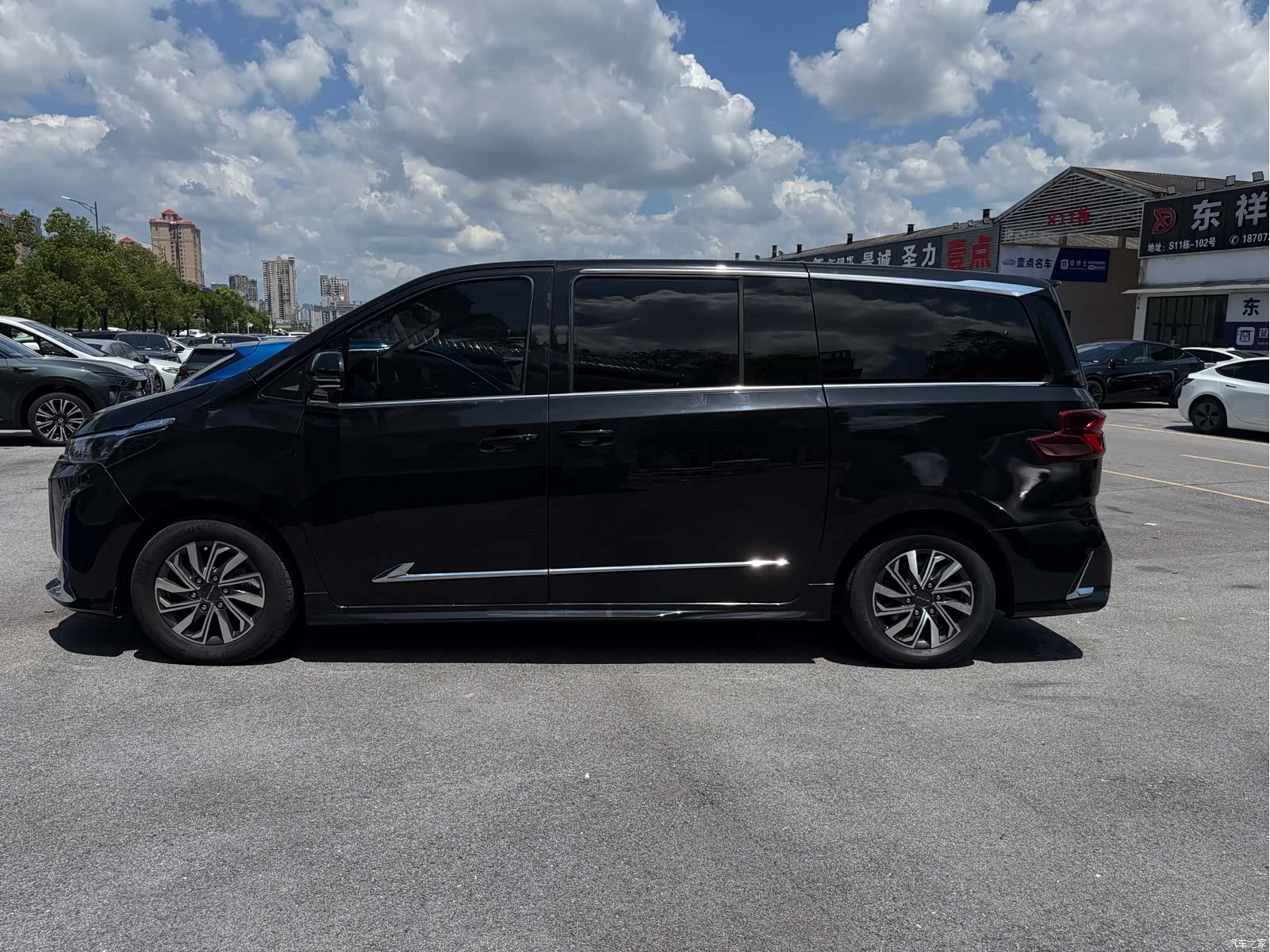 Maxus G20, 2023 4