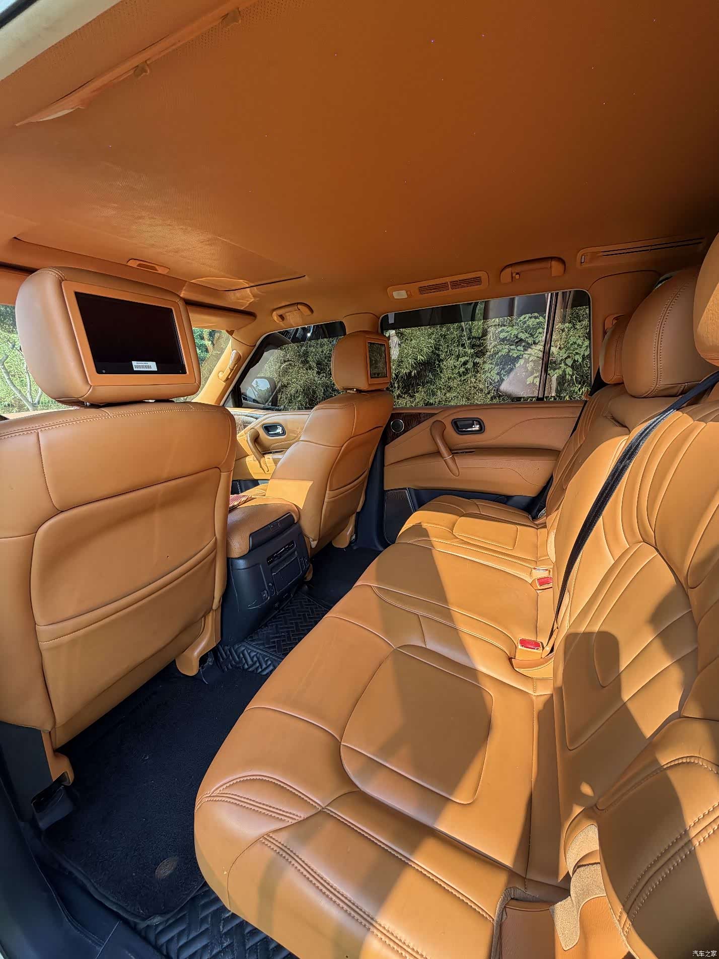 Nissan Patrol, 2020 12